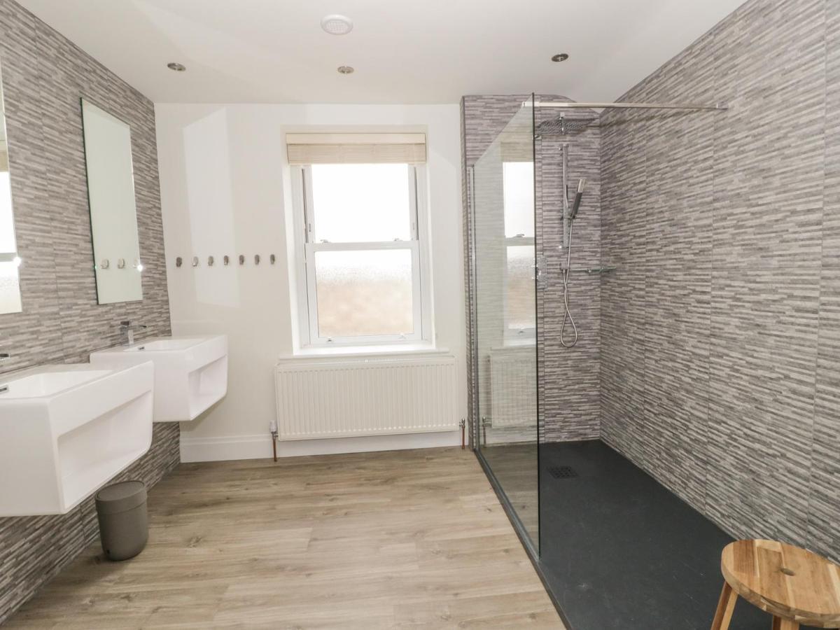 Charnwood Villa لاندودنو المظهر الخارجي الصورة