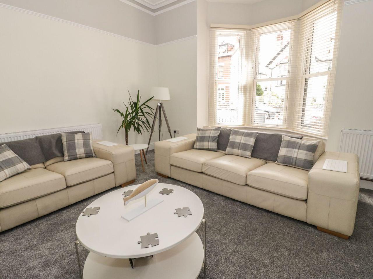 Charnwood Villa لاندودنو المظهر الخارجي الصورة